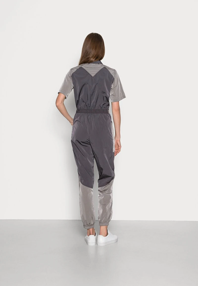 Jordan ESSEN FLIGHTSUIT - Mono - Thunder Grey/moon Particle , Mujer - Imagen 3