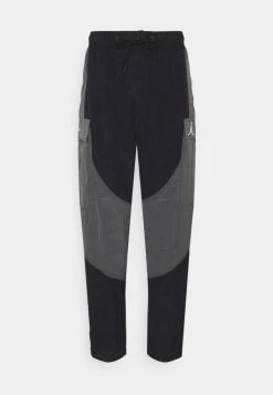 Jordan PANT - Pantalones Cargo - Black/grey/black/white , Hombre