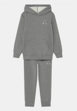 Jordan ESSENTIALS SET - Chándal - Carbon Heather , Niños