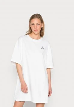 Jordan ESSEN DRESS CORE - Vestido Ligero - White , Mujer
