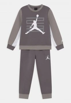 Jordan JUMPMAN CREW SET - Chándal - Gunsmoke , Unisexo