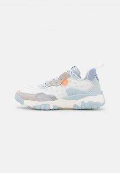 Jordan DELTA 2 UNISEX - Zapatillas - Summit White/total Orange/aura/football Grey/light Marine/metallic Silver , Unisexo