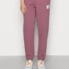 Jordan PANT - Pantalones Deportivos - Light Mulberry , Mujer
