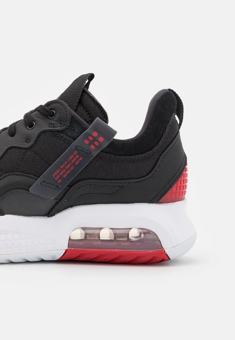 Jordan MA2 - Zapatillas - Black/university Red/gym Red/white , Hombre - Imagen 6