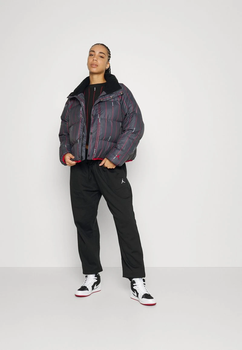 Jordan PANT CORE - Pantalones Deportivos - Black , Mujer - Imagen 5