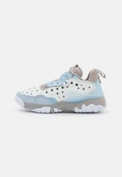 Jordan DELTA 2 - Zapatillas - College Grey/summit White/celestine Blue/white/black , Mujer