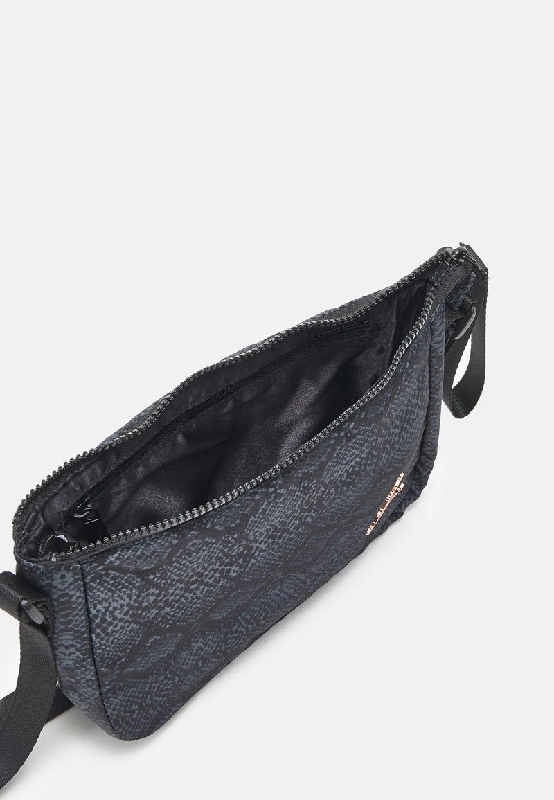 JORDAN GIRLS HANDBAG - Bolso De Mano - Black , Mujer - Imagen 3