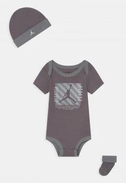 Jordan RETRO SET UNISEX - Camiseta Estampada - Gunsmoke , Unisexo