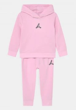 Jordan ESSENTIALS SET UNISEX - Chándal - Pink Foam, Niños