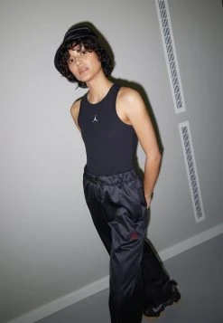 Jordan TANK CORE - Top - Black, Mujer