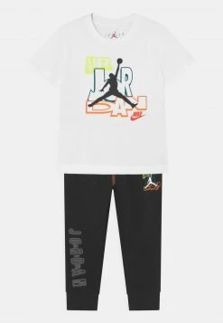 Jordan SLIME STACK PANT SET - Camiseta Estampada - Black , Niños