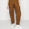 Jordan Pantalones Cargo - Pecan/brown Basalt, Mujer